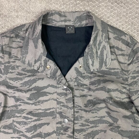 Oakley Tail Wind Jacket Women's Small Gray Camo Camouflage Cotton Canvas Utility - Picture 2 of 15